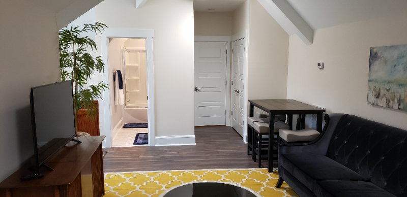 6305 Sharon Acres Rd - Photo 2 of 8