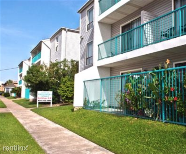 Holiday @ Mechanic - Photo 3 of 7