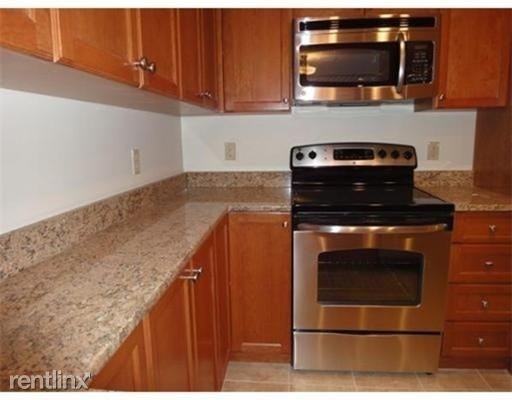 2 Summer St #3A - Photo 2 of 6