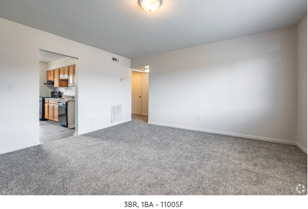 Discover Comfort and Convenience at Village South Apartments in Warner Robins! - Photo 6 of 15