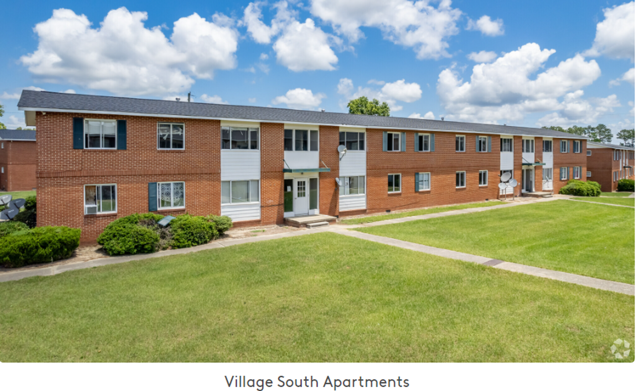 Discover Comfort and Convenience at Village South Apartments in Warner Robins! - Photo 7 of 15