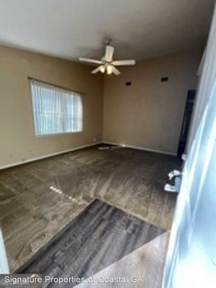 E Lakemont Dr - Photo 3 of 23