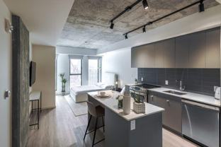 Appartements Gare Viger - Photo 1 of 1