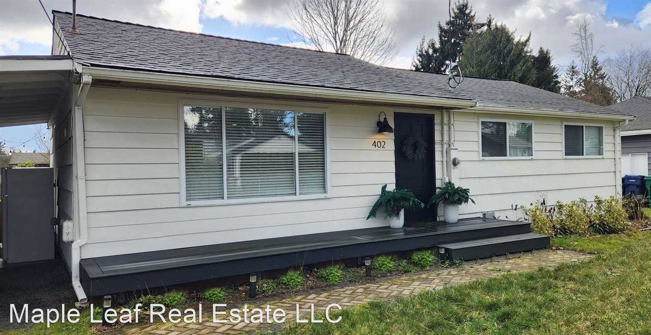 402 Hubbard Rd - Photo 3 of 24