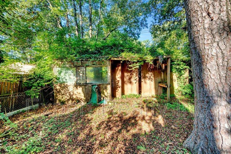 628 Callahan Rd - Photo 6 of 26