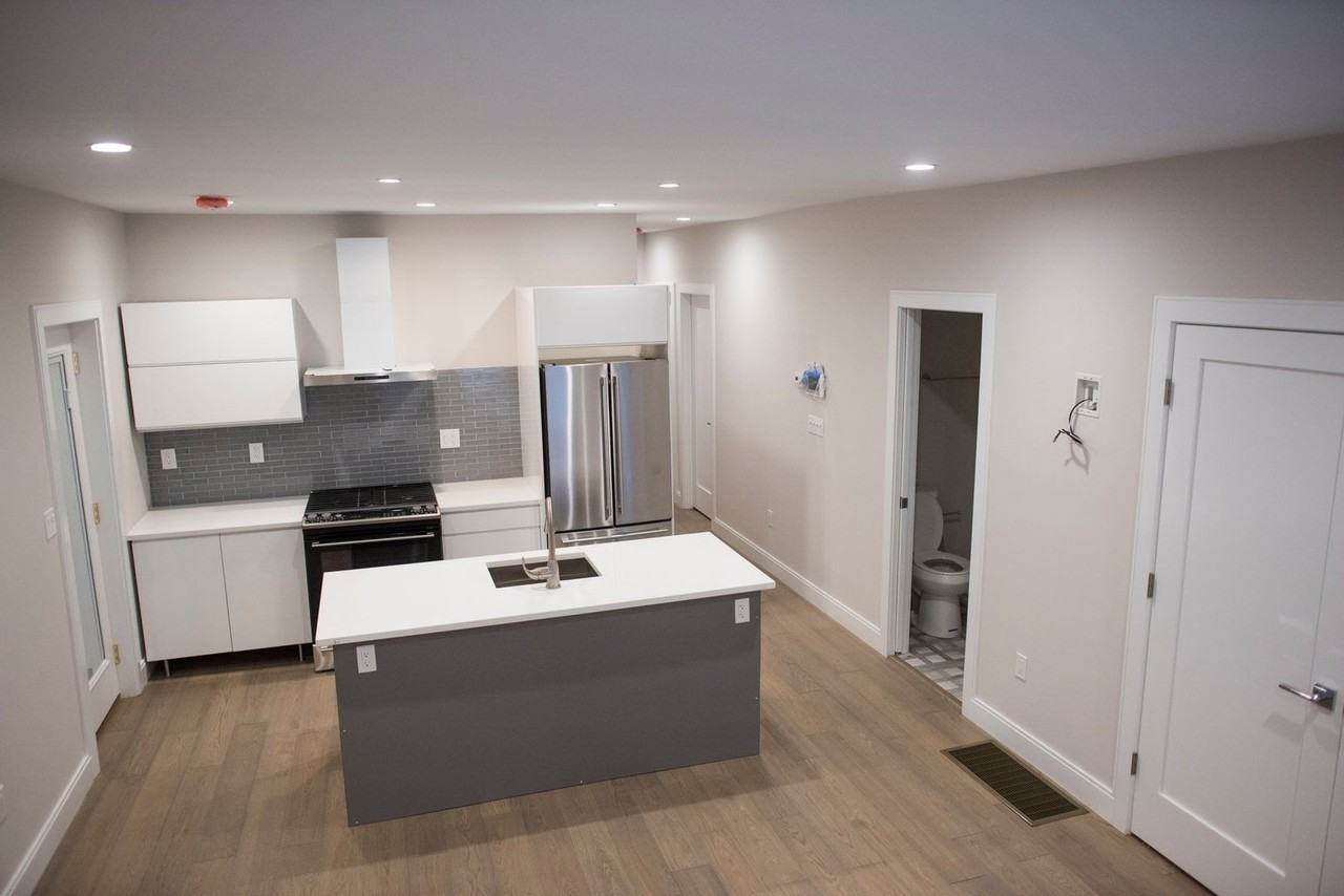 48-50 Tuttle Street - Photo 2 of 7