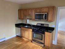 26 Pinckney St #4 - Photo 1 of 1