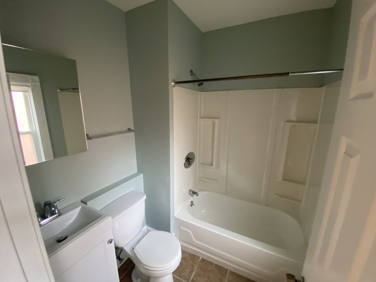 26 Pinckney St #4 - Photo 4 of 10