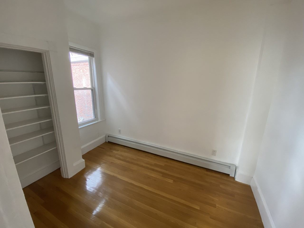 26 Pinckney St #4 - Photo 7 of 10