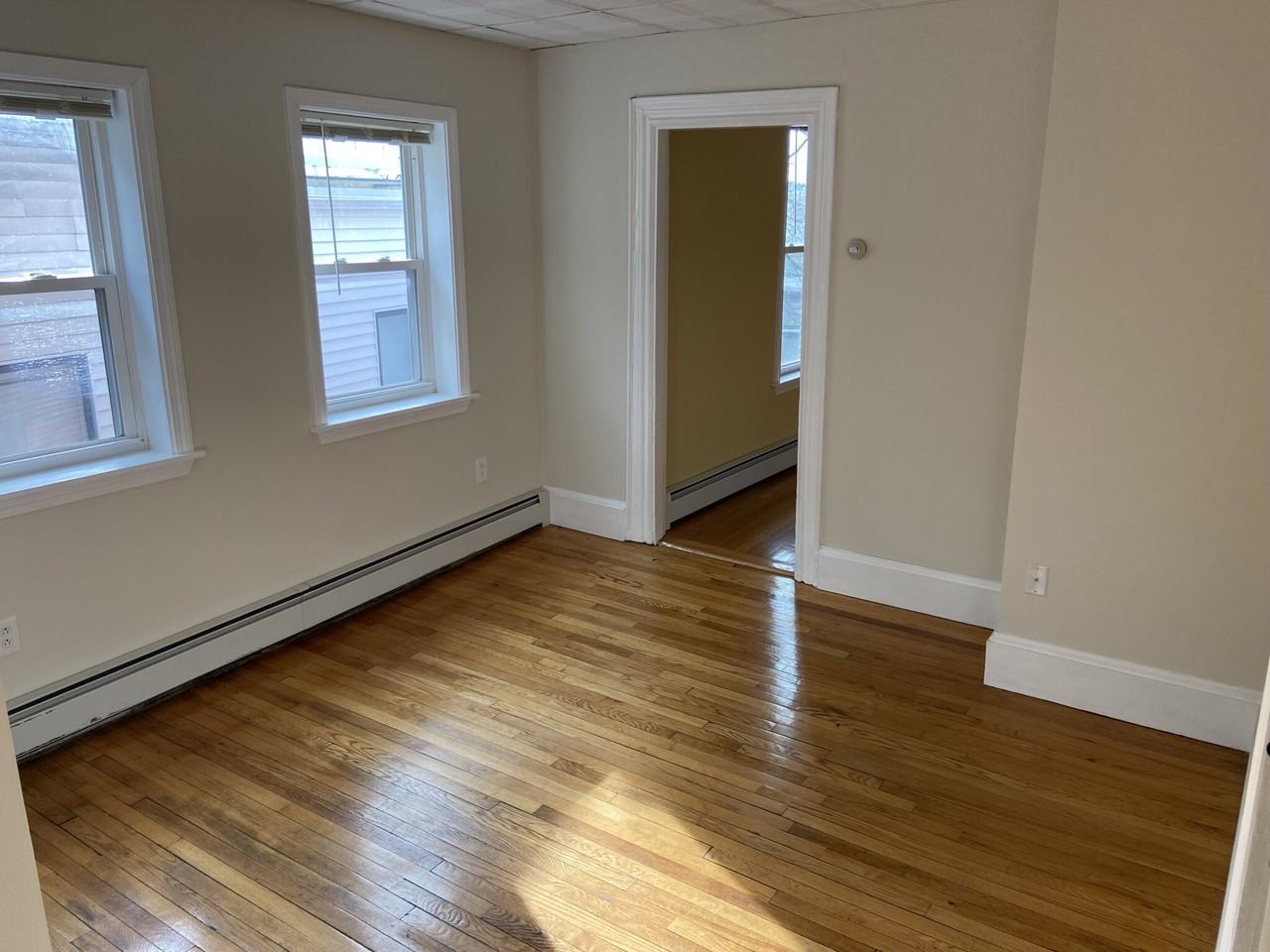 26 Pinckney St #4 - Photo 3 of 10