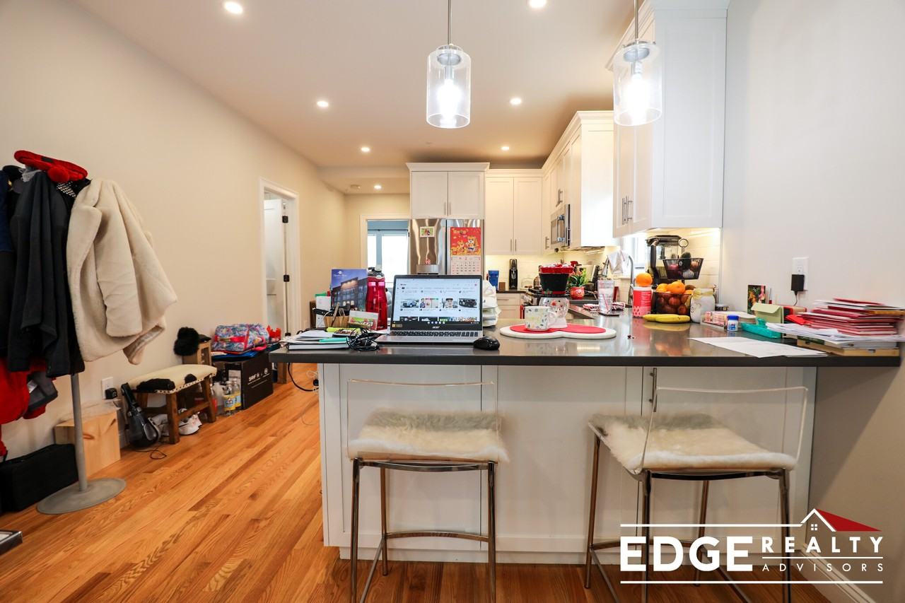87 High St #1 - Photo 3 of 10
