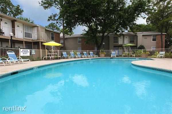 Beechnut Pella Apartments Beechnut St, Houston, TX 77036 Zumper