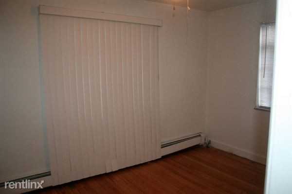 Prestigious East English Village 2 family flat - Photo 3 of 6