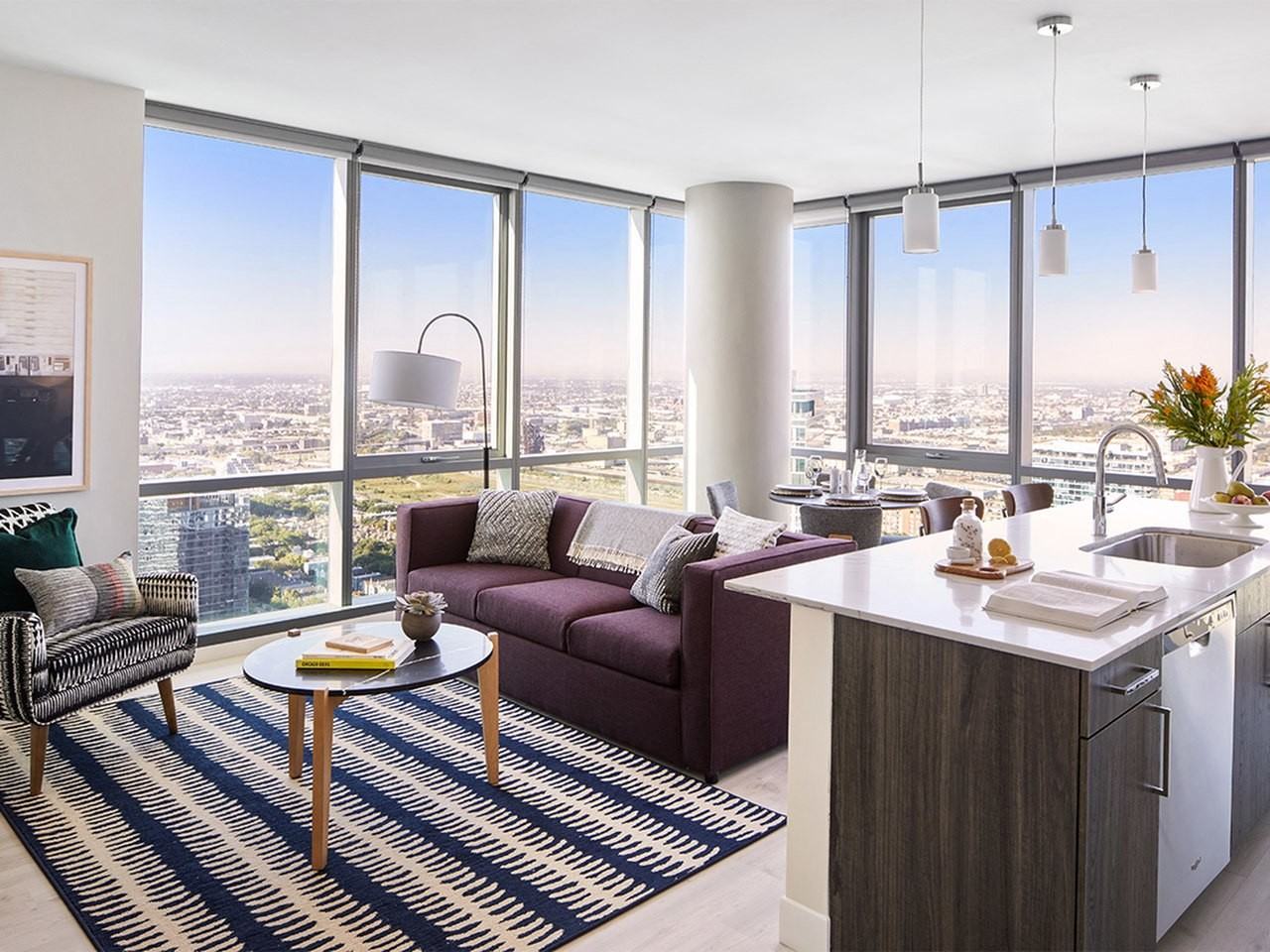 Sentral Michigan Avenue - Photo 2 of 36