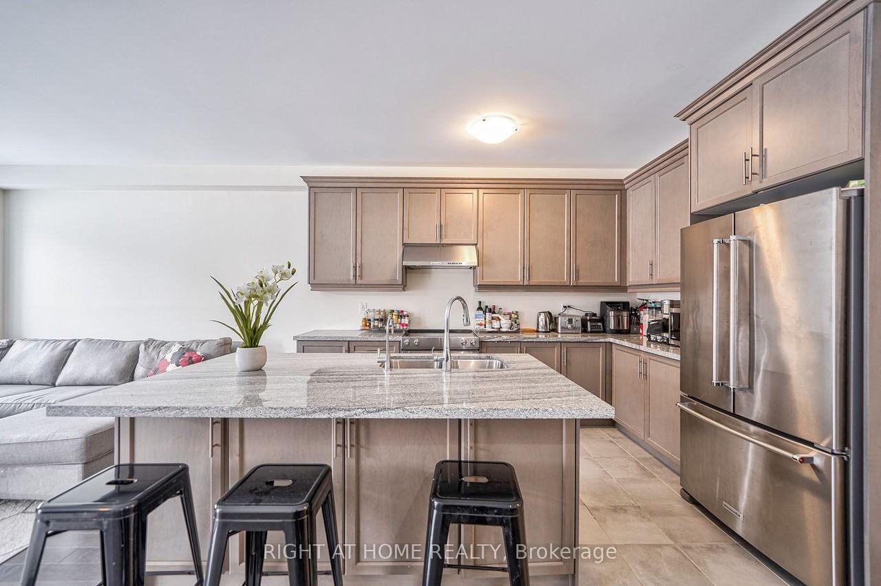 290 Silk Twist Drive - Photo 2 of 14