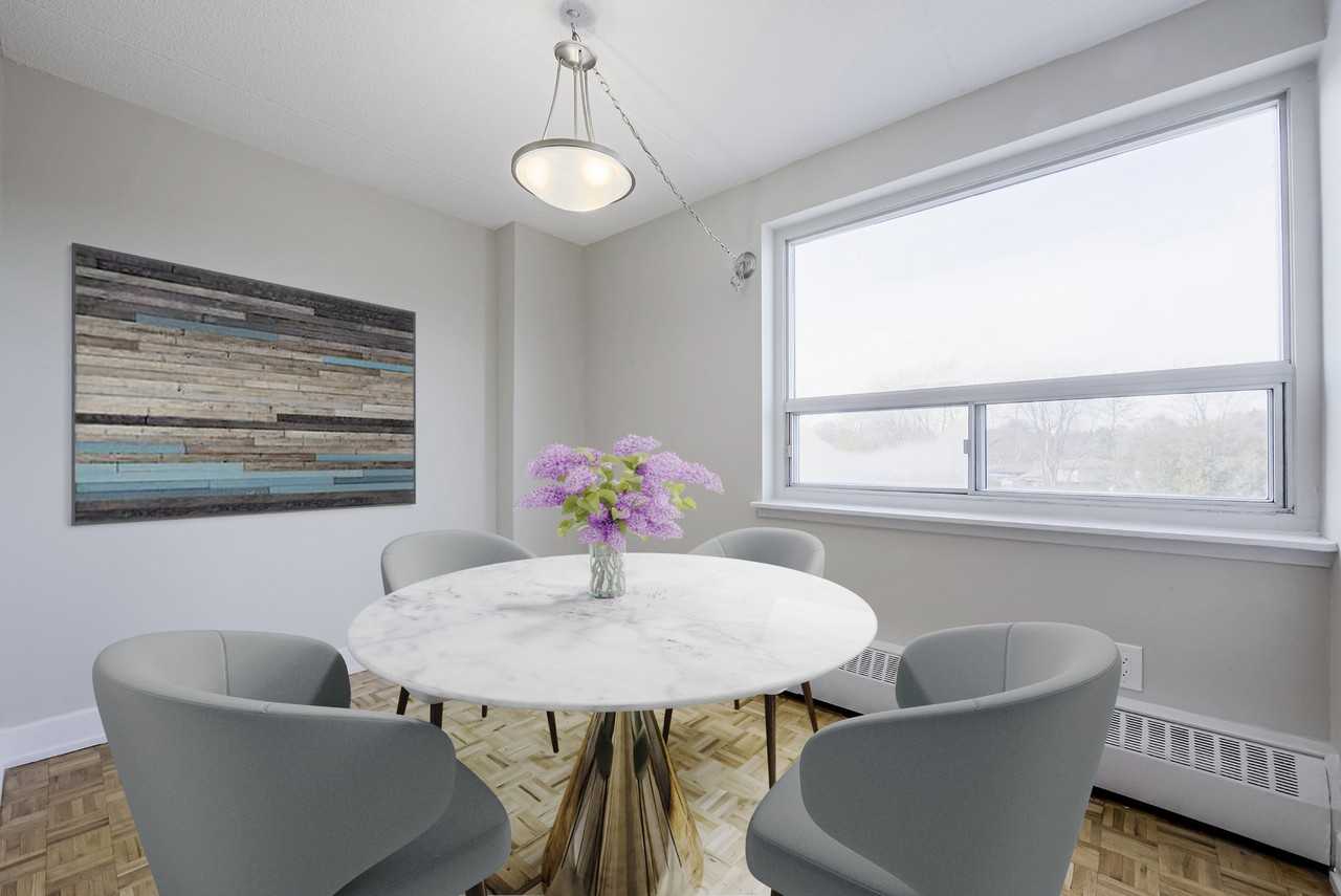 Royal Towne - Photo 3 of 11