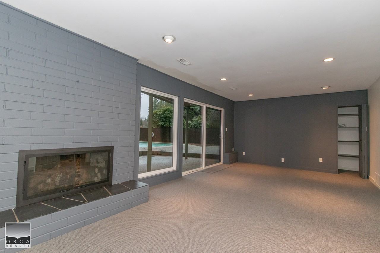 86 Stevens Dr - Photo 2 of 50