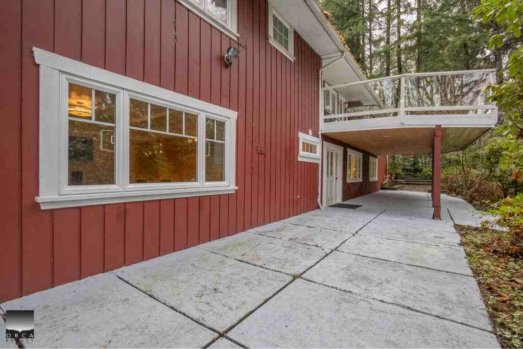 751 Burley Pl - Photo 2 of 44