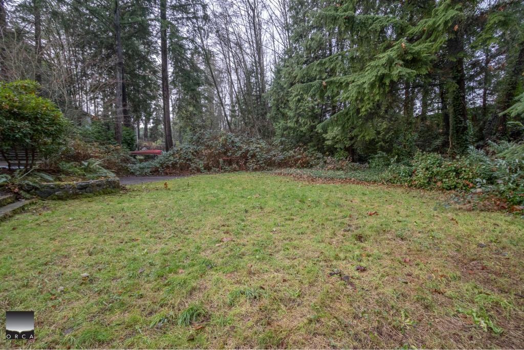 751 Burley Pl - Photo 3 of 44