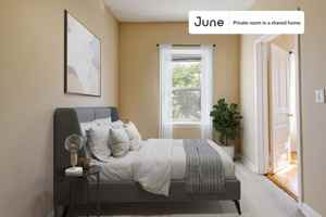 featured image of 1214 N Damen Ave #D