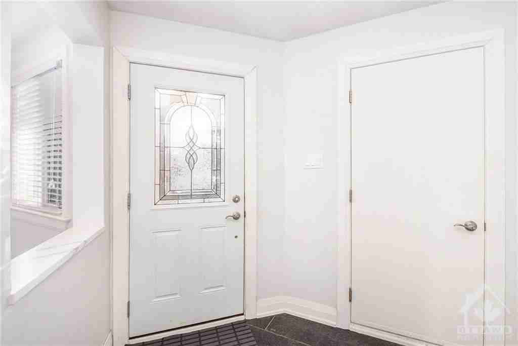 40 Southport Drive - Photo 3 of 24