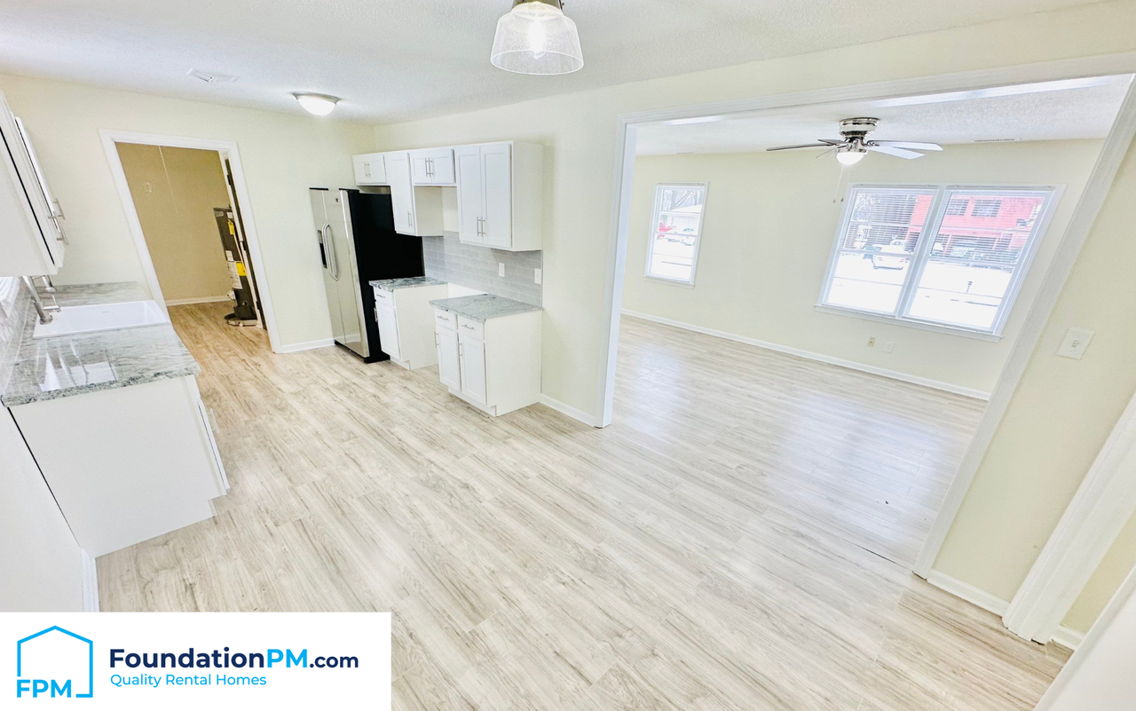 3330 Northmoor Ave #1 - Photo 3 of 19