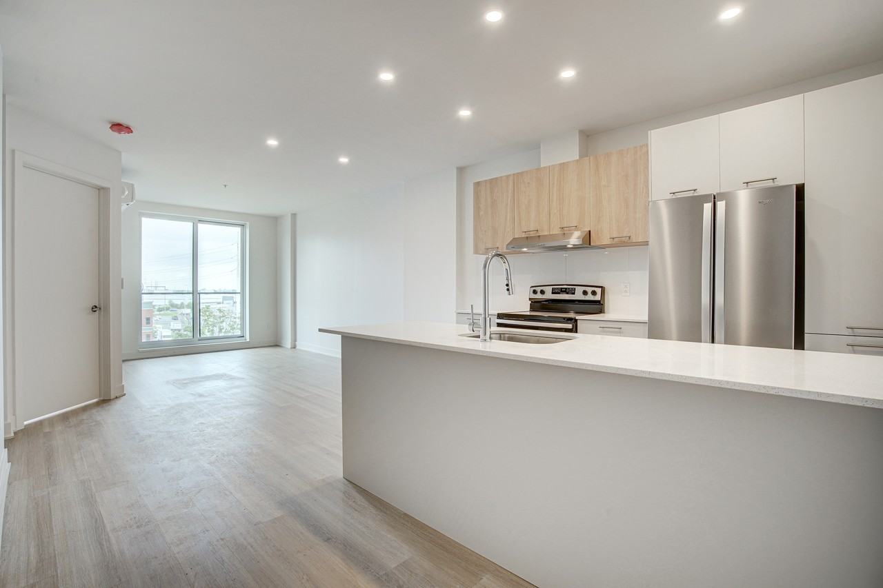 Novelia - Photo 4 of 10