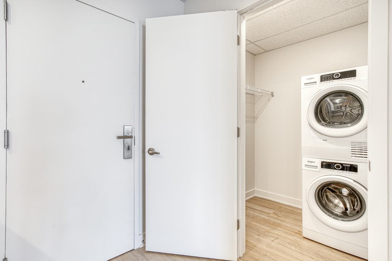 Novelia - Photo 6 of 10