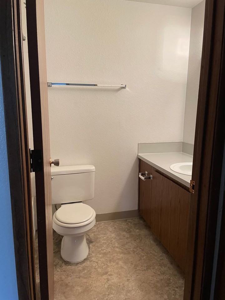 2310 E Q Ave #48 - Photo 7 of 11