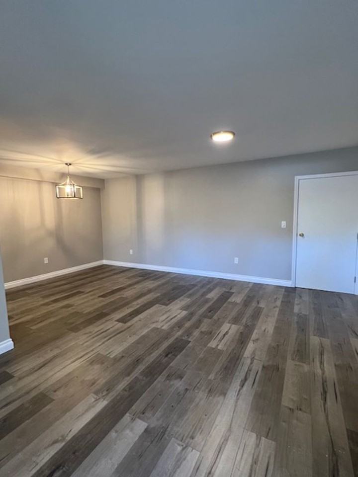 TARZANA 6210 - Photo 3 of 26