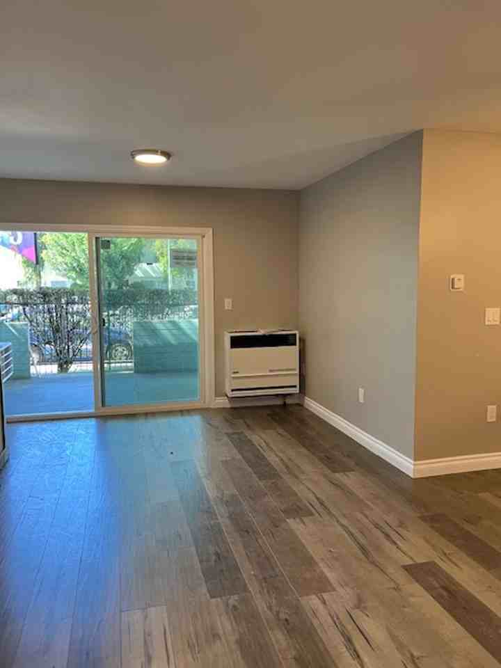 TARZANA 6210 - Photo 5 of 26