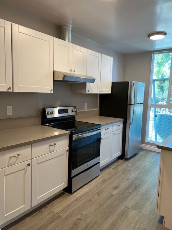 TARZANA 6210 - Photo 7 of 26