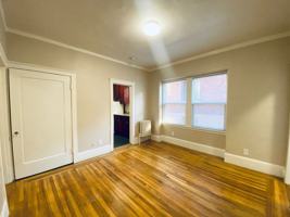 featured image of 176 15th St