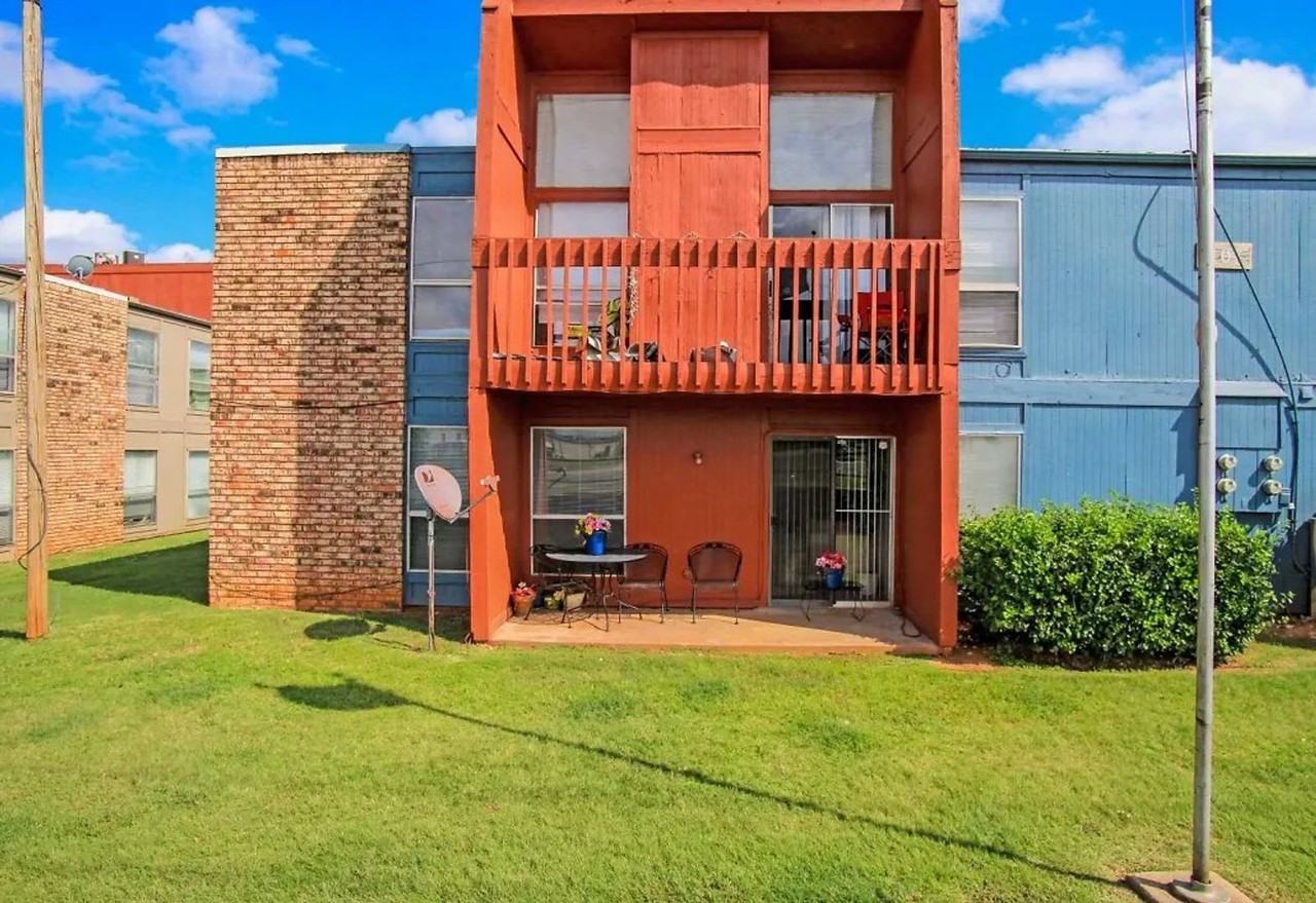 Midwest Pointe Apartments - Photo 3 of 8