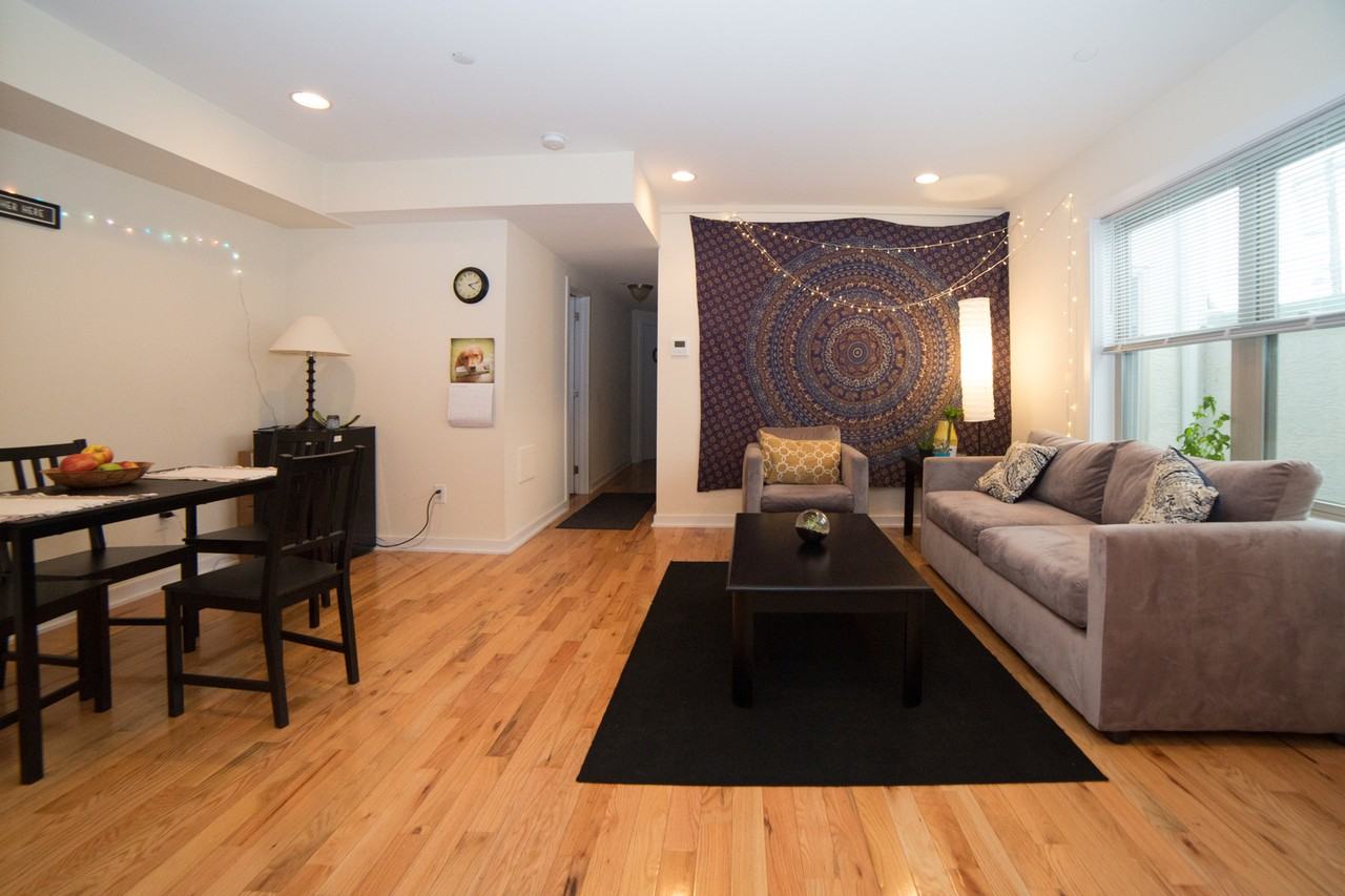 3222 Spring Garden - Photo 2 of 20