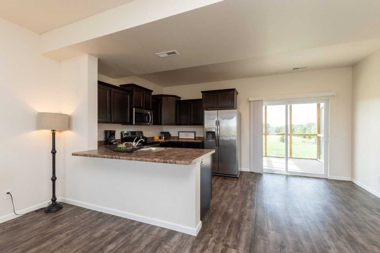 Dahnovan Estates - Photo 4 of 25