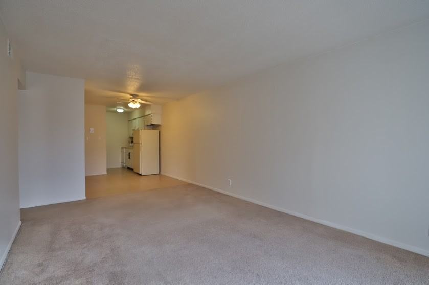 Hollybrook Apartments - Photo 6 of 27