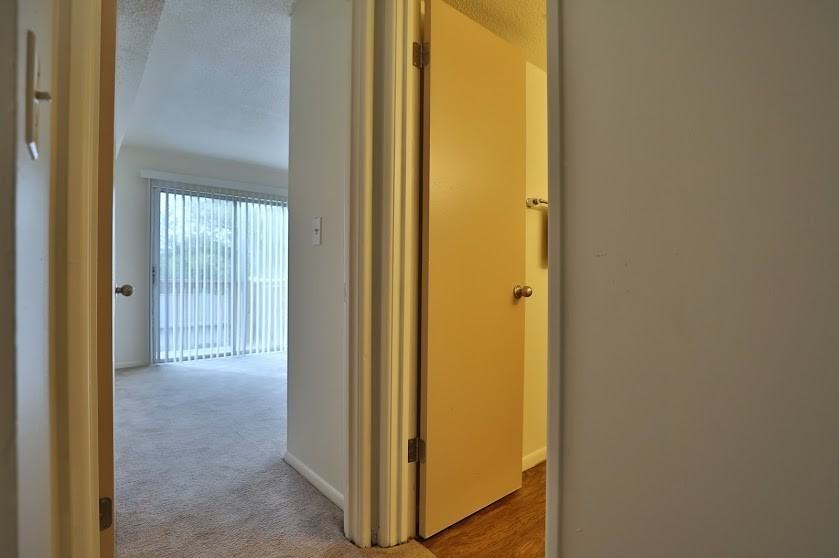 Hollybrook Apartments - Photo 7 of 27
