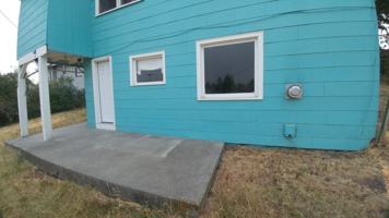 featured image of 527 Upham St