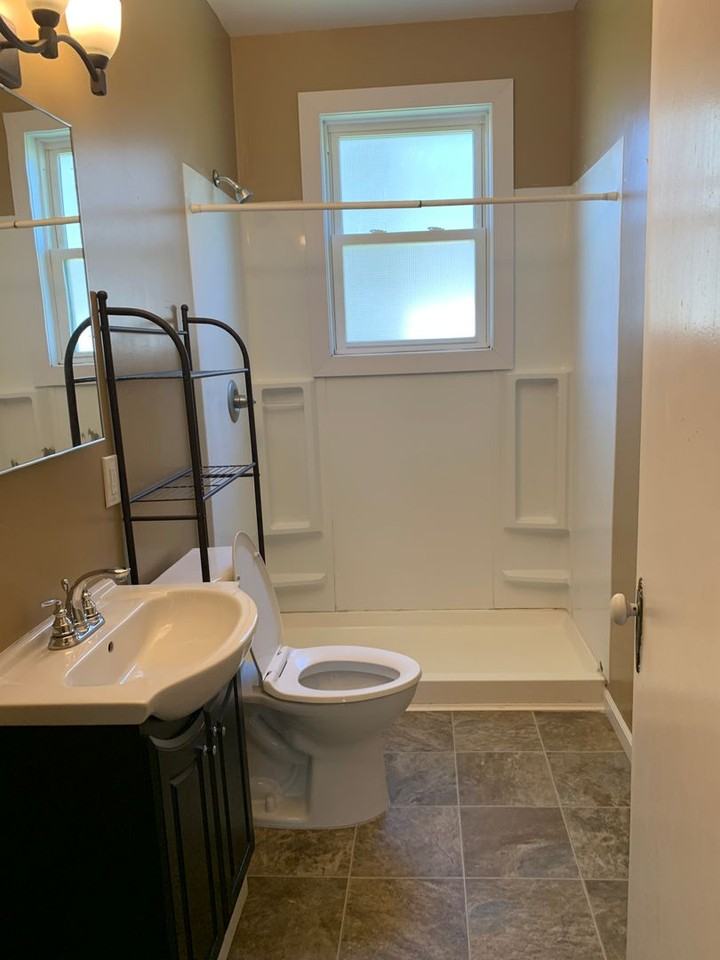 721 6th Ave South - Photo 6 of 6