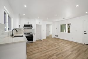 featured image of 4723 Albury Ave