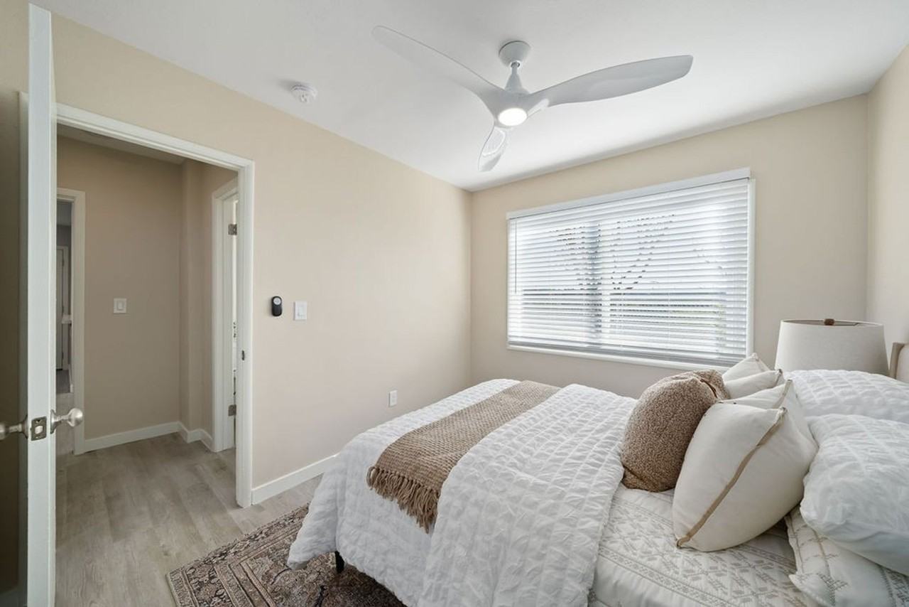240 Spring Street - Photo 7 of 21