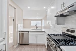 featured image of 251 S 16th St