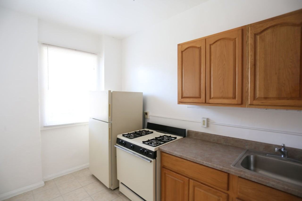 797 Bush St. - Photo 5 of 28