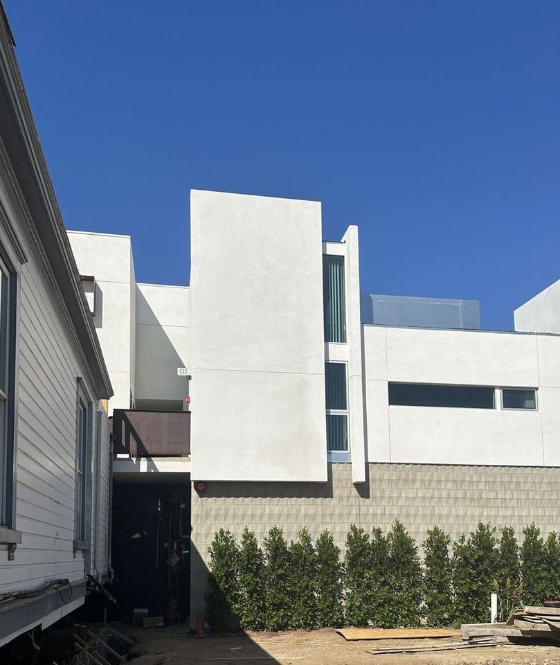 The Newton - Photo 7 of 26