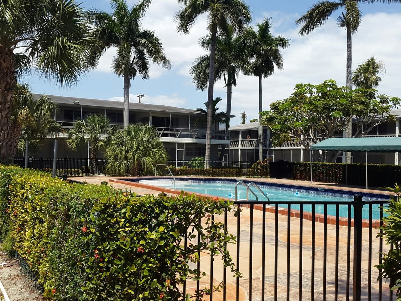 Grand Island Portfolio LLC (1495) - Photo 3 of 18