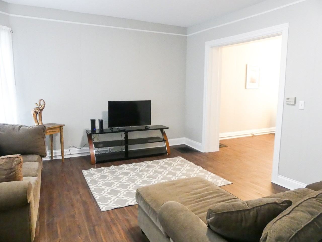 144-313 Linn St. - Photo 3 of 50