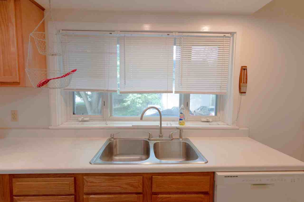 232 S. Geneva St - Photo 6 of 50