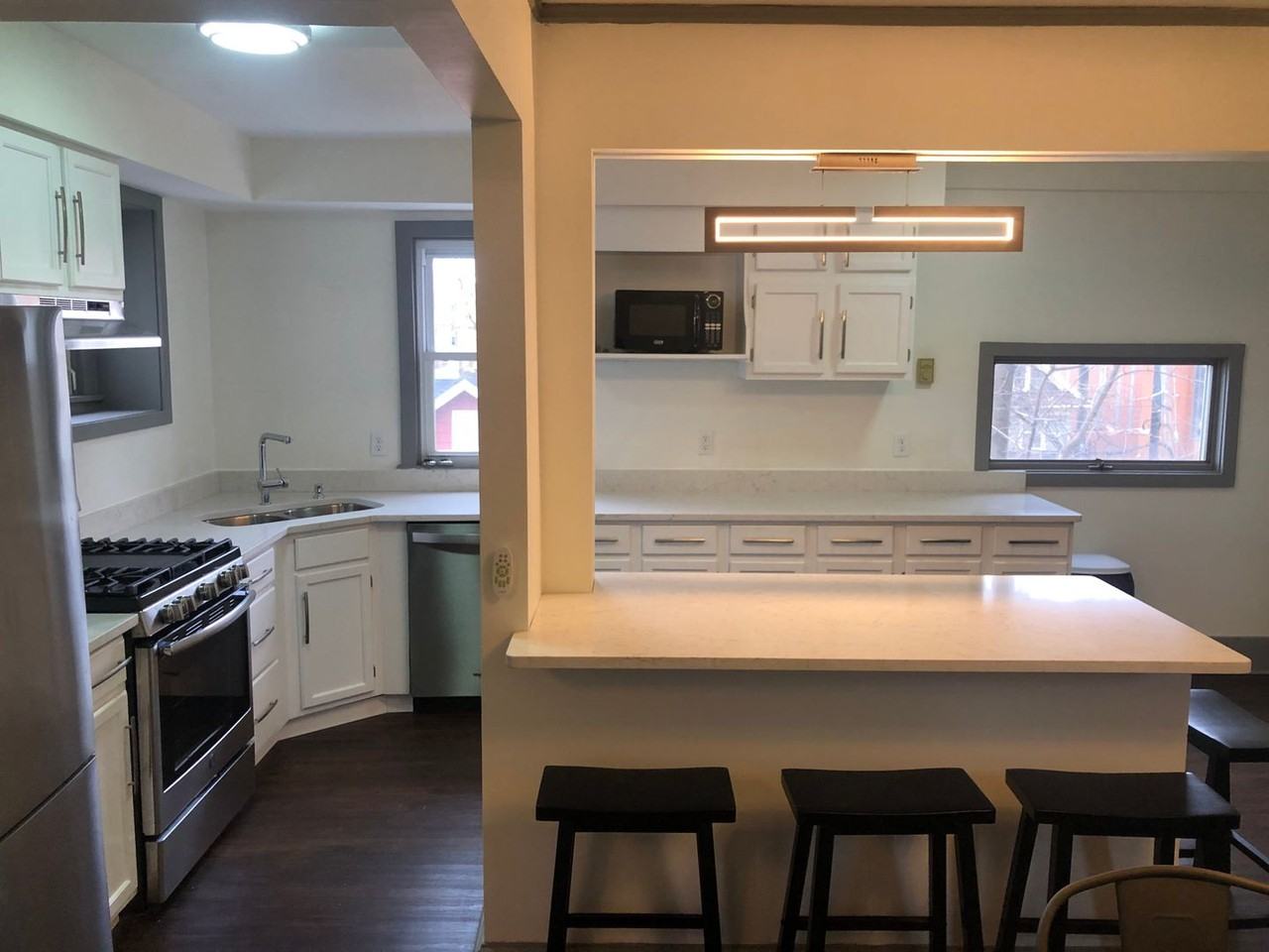 306 Bryant Ave - Photo 3 of 50