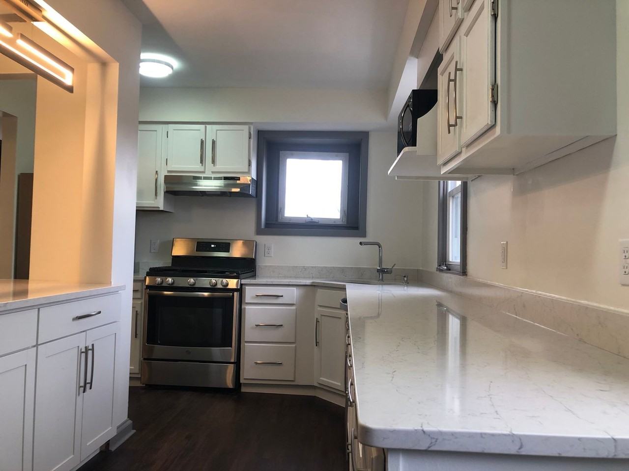 306 Bryant Ave - Photo 6 of 50